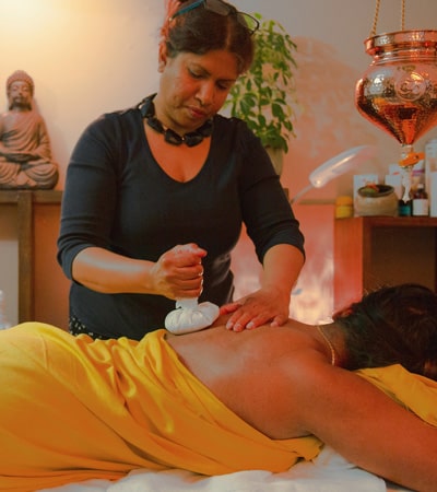 Golden Aura Spa Kukatpally